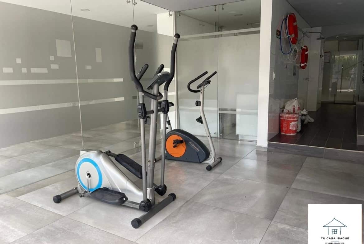 Equipamiento de gimnasio en apartamento en Piedrapintada Alta.