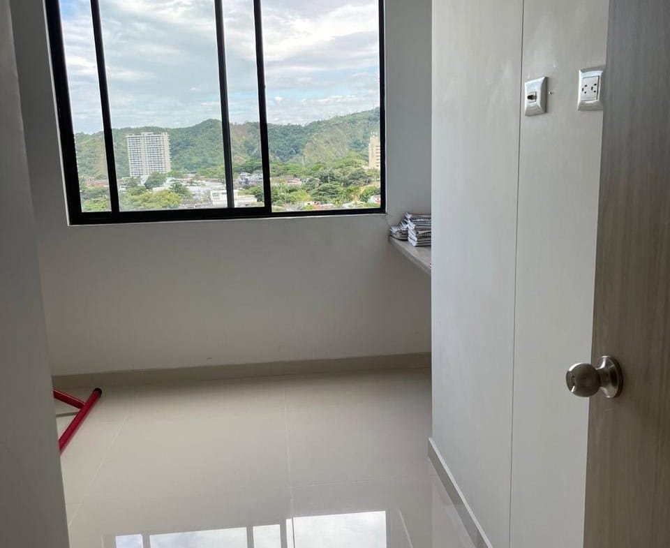 Apartamento en venta con vista a la ciudad en Piedrapintada Alta.
