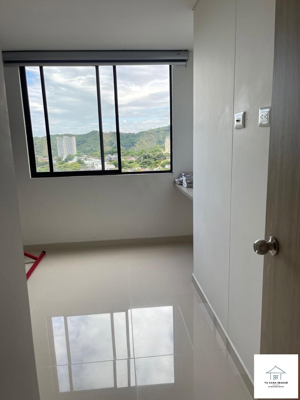 Apartamento en venta con vista a la ciudad en Piedrapintada Alta.