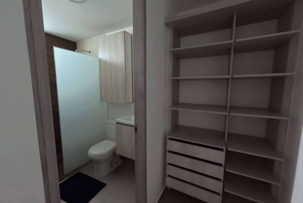 Amplio apartamento en Calambeo Ibagué con 200m2, ideal para vivir o invertir en una zona estratégica.