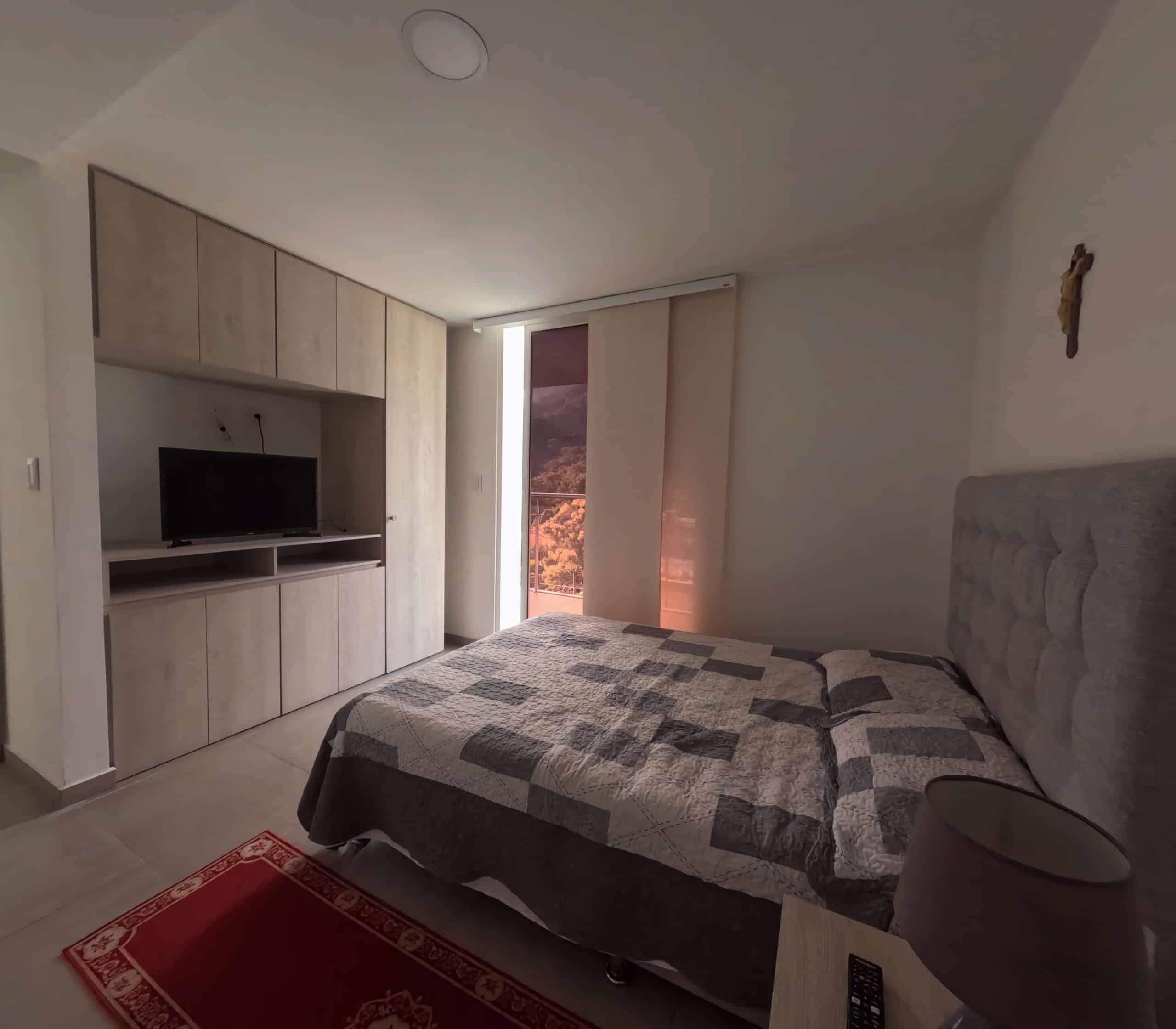 Apartamento moderno en Calambeo Ibagué con 200m2 de espacio.