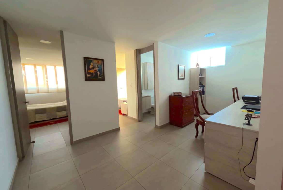 Áreas abiertas y modernas en el apartamento de 200m2 en Calambeo, Ibagué.