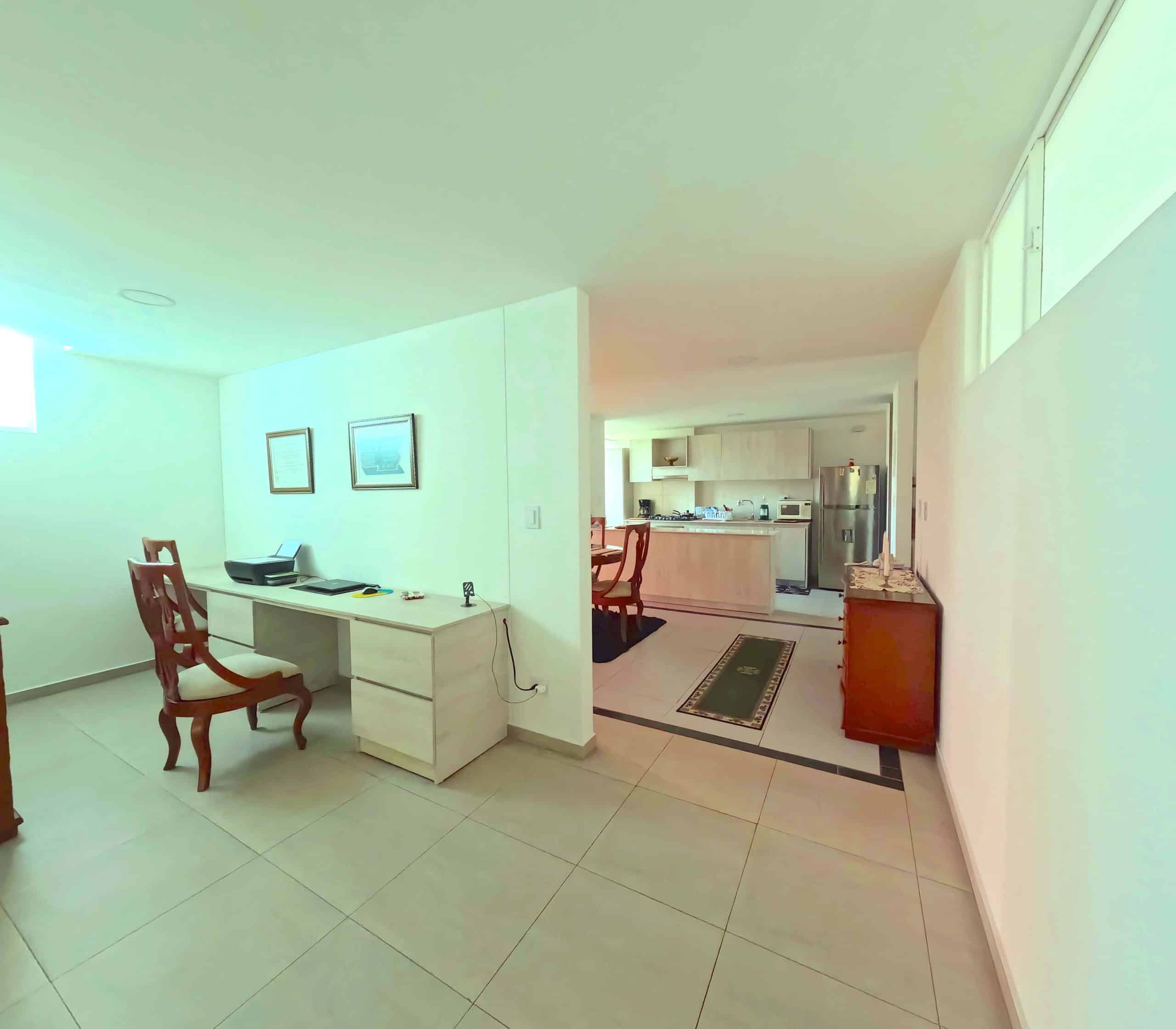 Apartamento de 200m2 en Calambeo, Ibagué, con espacios modernos y luminosos.
