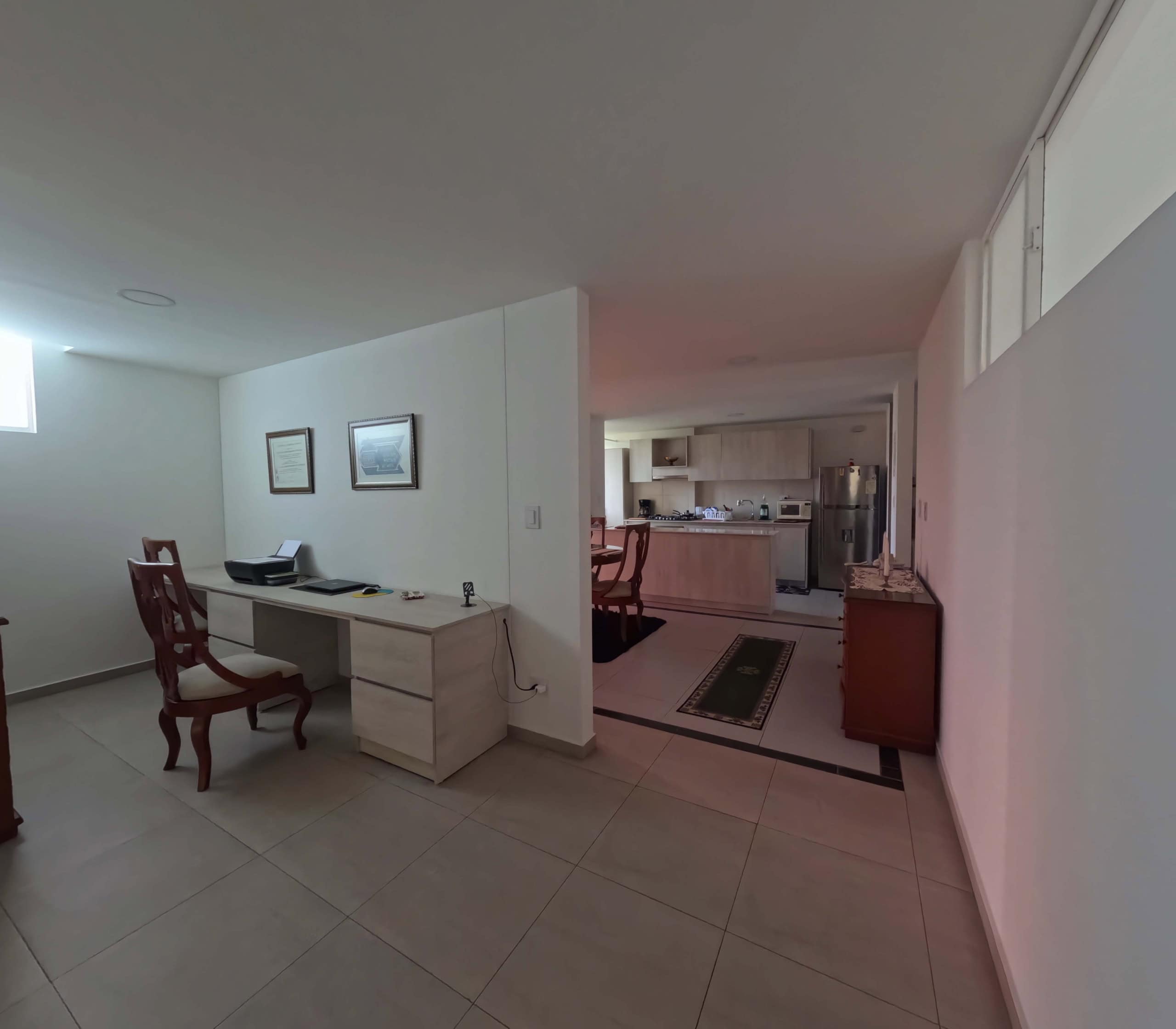 Espacio amplio y moderno en Calambeo, Ibagué, ideal para vivir o invertir.