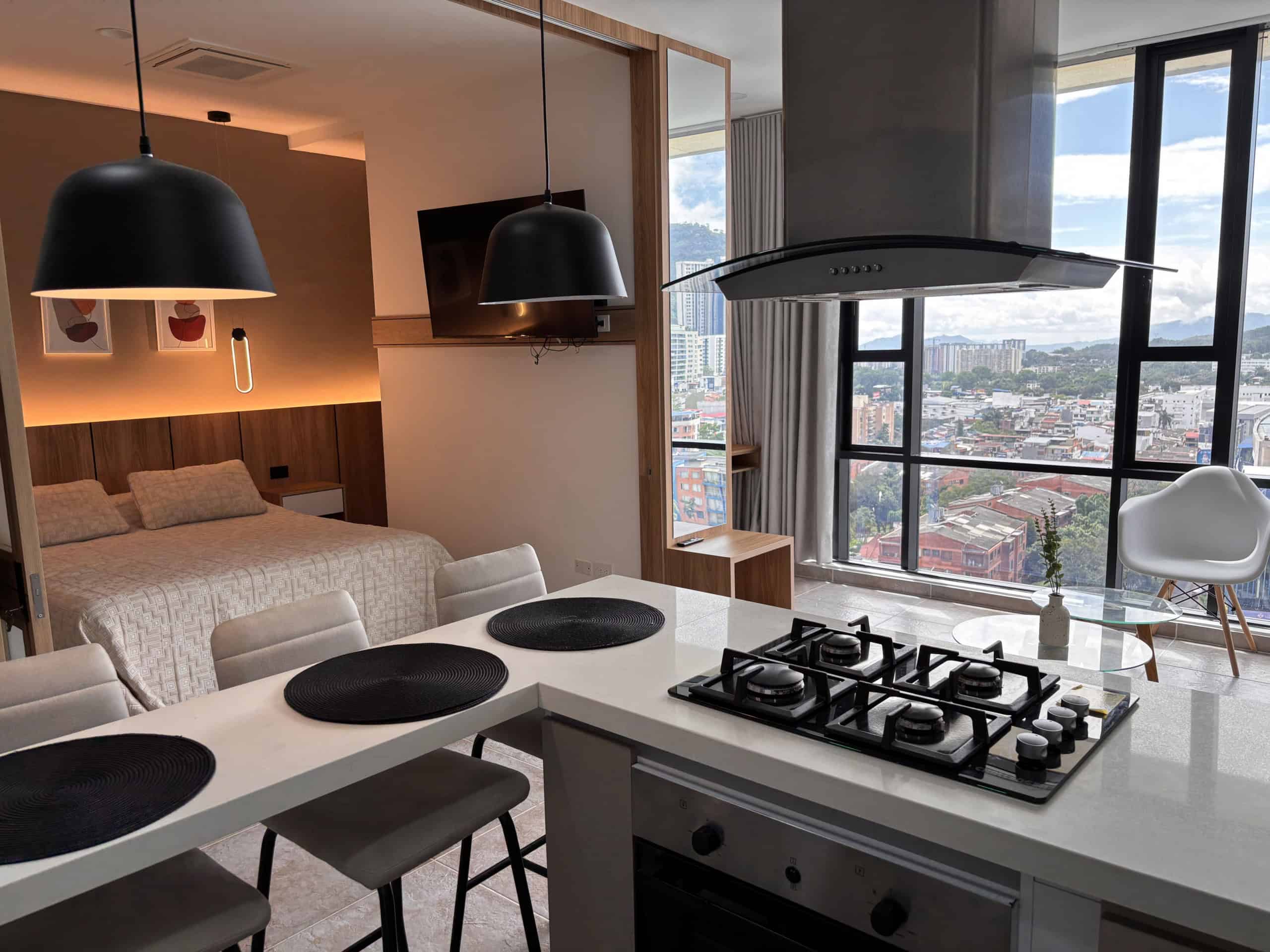 Apartamento en venta en edificio RFP, con vista panorámica y diseño contemporáneo.