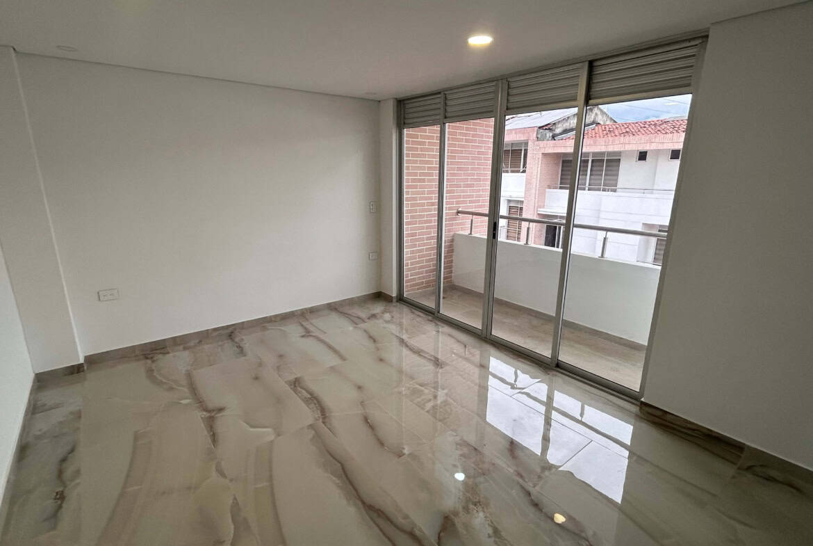 Amplio salón con vista a la ciudad en La Samaria, Ibagué.